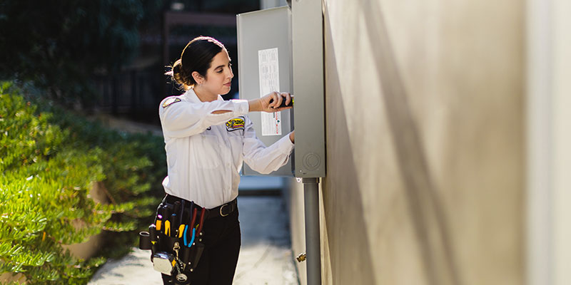 Leave It to the Pros: Electrical Panel Installation
